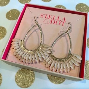 NEW Stella & Dot - Pink Pegasus Earrings